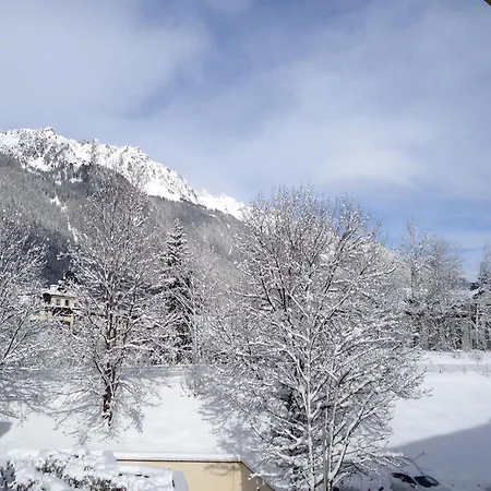 استوديو ليه سوميه *